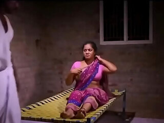 Telugu Bhabhi juicy melon wearing Sari