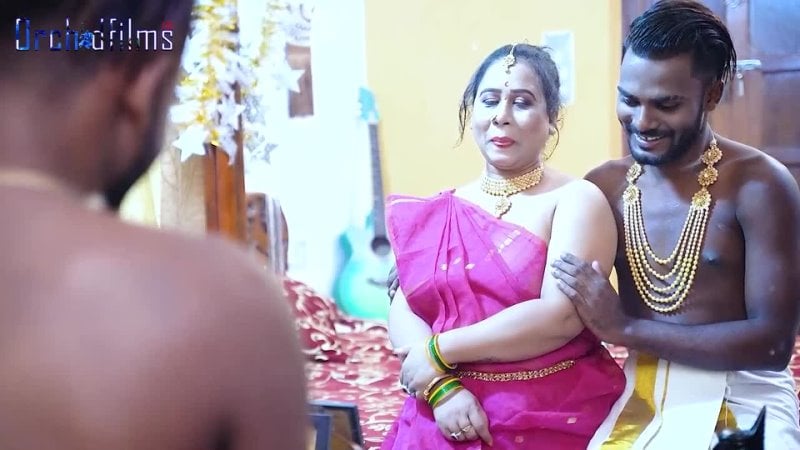 Una sexy casalinga desi, una grande mogliettina, non ama il cazzo di suo marito, fa sesso hardcore